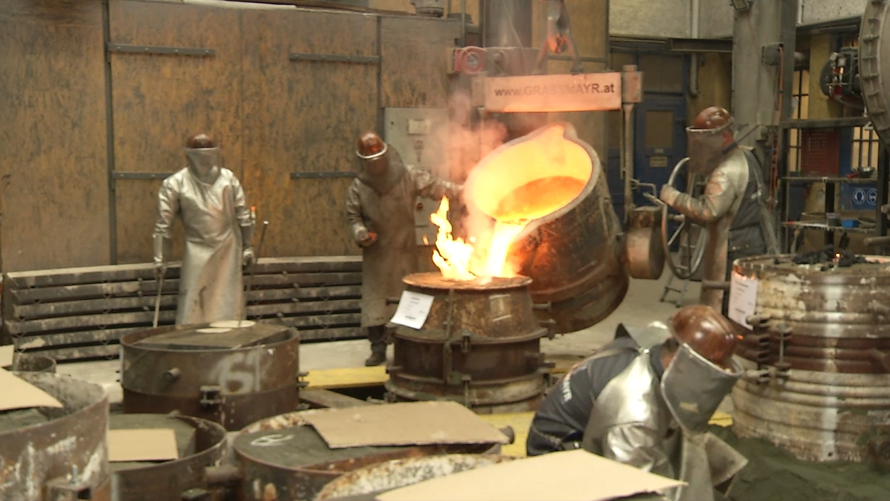 MEgional mit dem Glockenguss für Pobershau MEgional mit dem Glockenguss für Pobershau